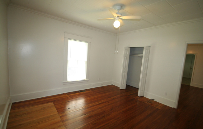Spacious 3 Bed / 2 Bath Trinity Park Home - All Appliances and Large Fenced Yd