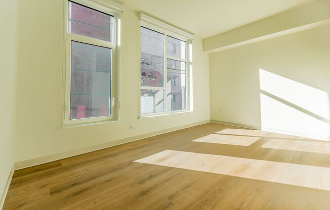 1 bed, 1 bath, 389 sqft, $2,575, Unit 310