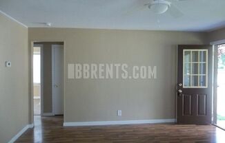 2 beds, 1 bath, $1,195