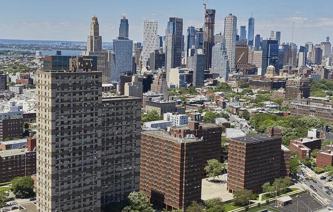 2 beds, 1 bath, $5,495, Unit 24D