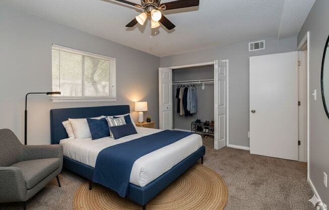 2 beds, 1 bath, 770 sqft, $850