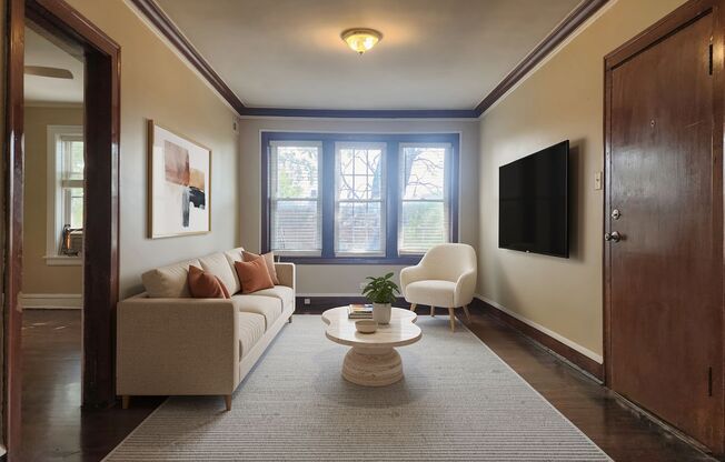 1503 N KOLIN