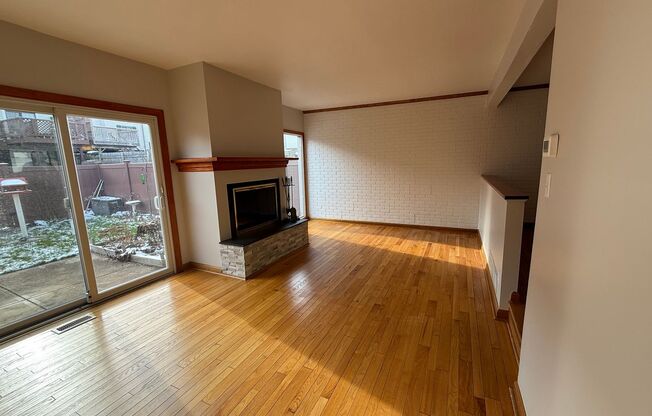 Gibsonia 2 bedroom townhome