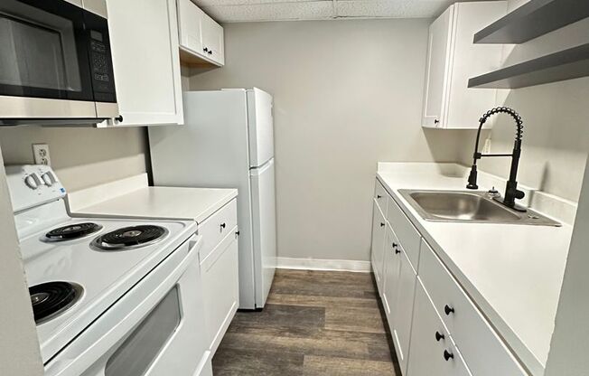 1349 DEVONPORT DR