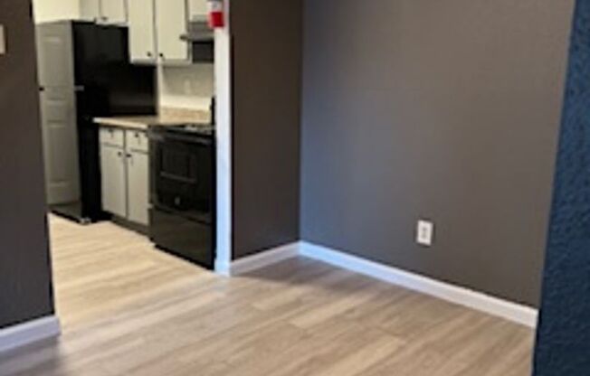 1 bed, 1 bath, 750 sqft, $925, Unit 6713