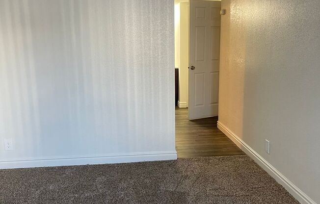 1 bed, 1 bath, 709 sqft, $1,515, Unit 2165-D