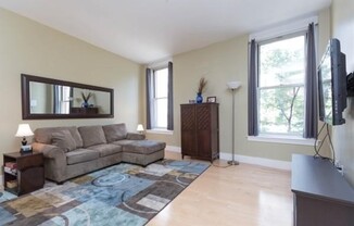 1 bed, 1 bath, 762 sqft, $3,450, Unit L211