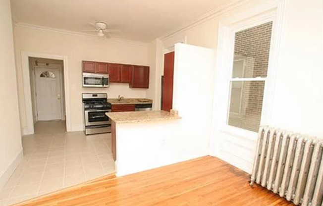 2808 W. Girard Ave.