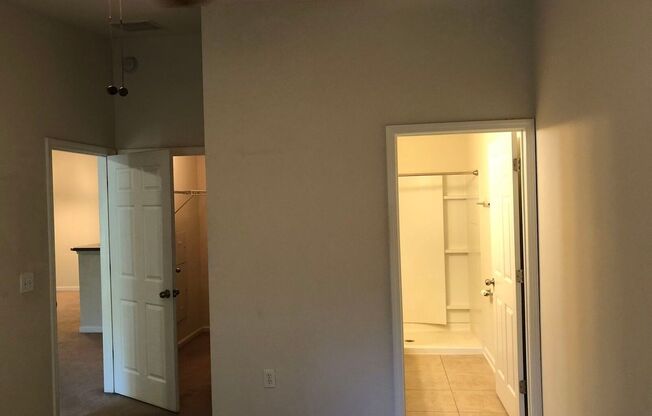 2 beds, 2 baths, $1,595