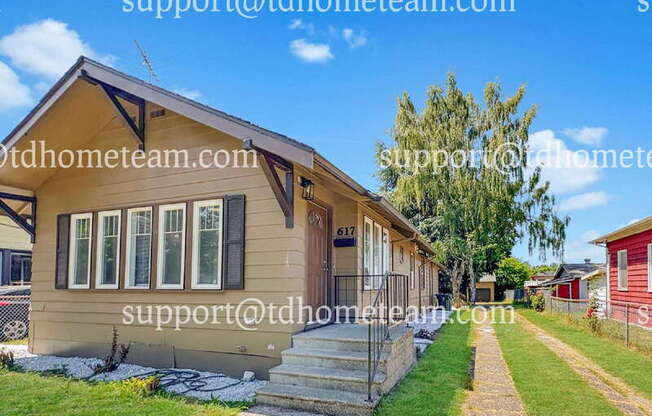 617 3 AVE S