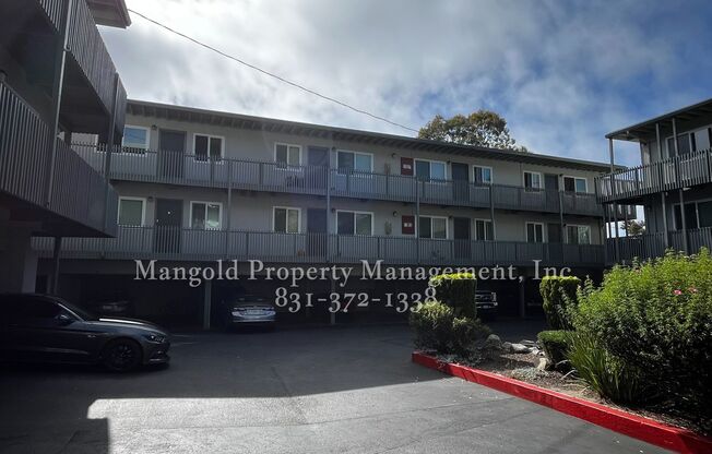 2 beds, 1 bath, 623 sqft, $2,275, Unit A-06