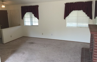 3 beds, 2 baths, $2,750