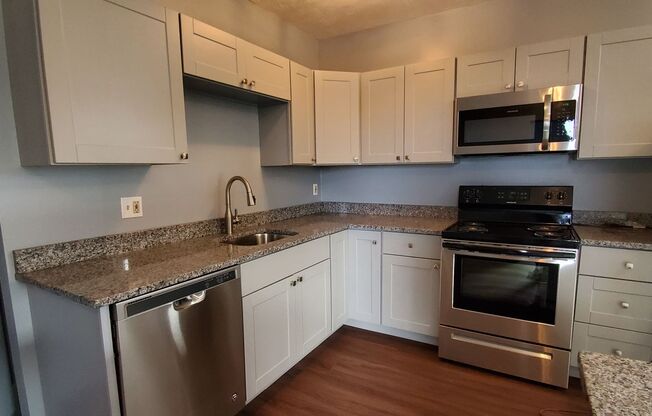 4925 Friendship Ave. Apt. 14