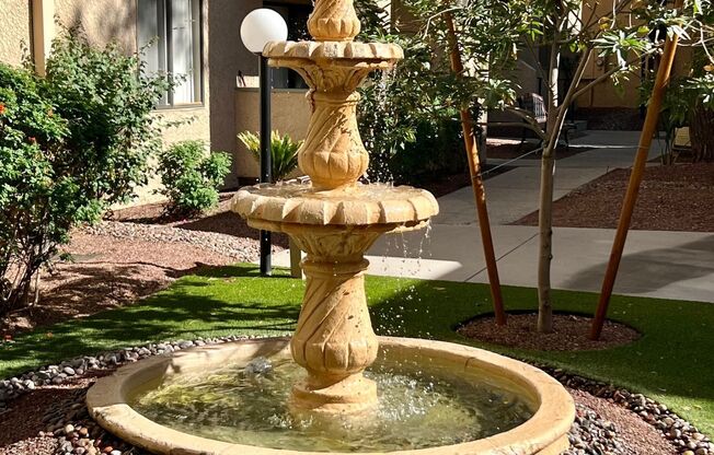 Studio, 1 bath, 535 sqft, $725, Unit 205