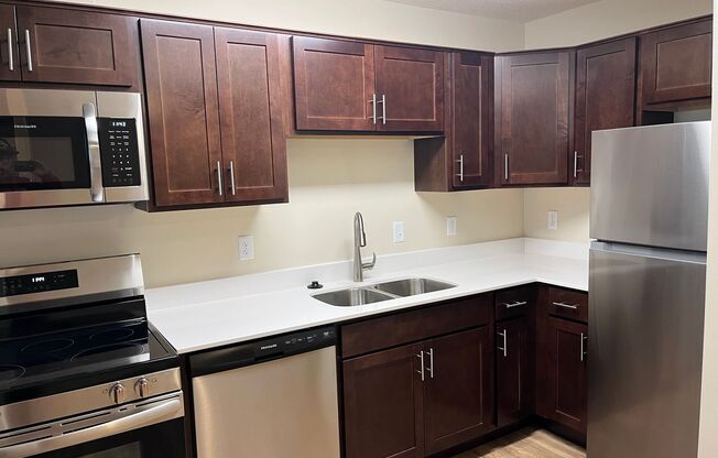 1 bed, 1 bath, $1,399, Unit 211-312