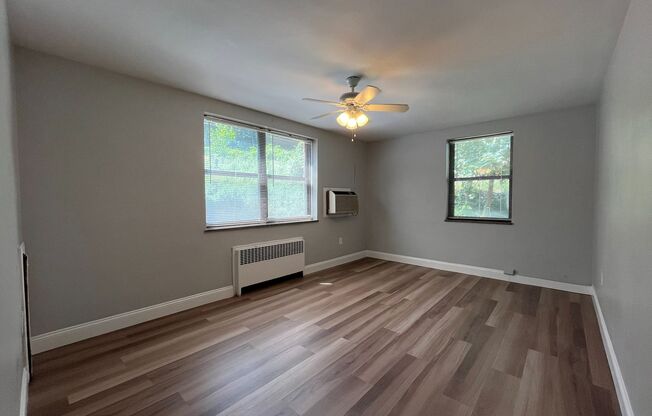 3 beds, 2 baths, 1,300 sqft, $2,499, Unit 6224 Fifth Ave. #113G