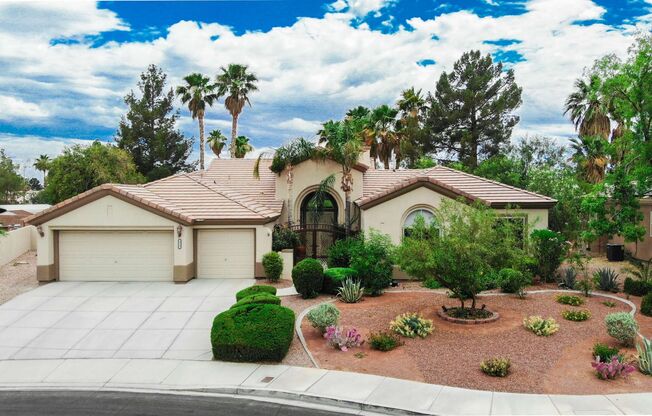 GORGEOUS MOVE IN READY SINGLE-STORY 4-BEDROOM HOME!