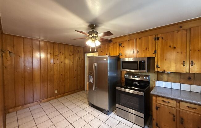 3-Bedroom Home Close to Uptown!