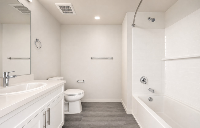 2 beds, 2 baths, 930 sqft, $5,404, Unit 803