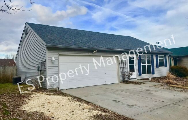 Great 3 Bedroom 2 Bathroom Ranch Style Home in Decatur!