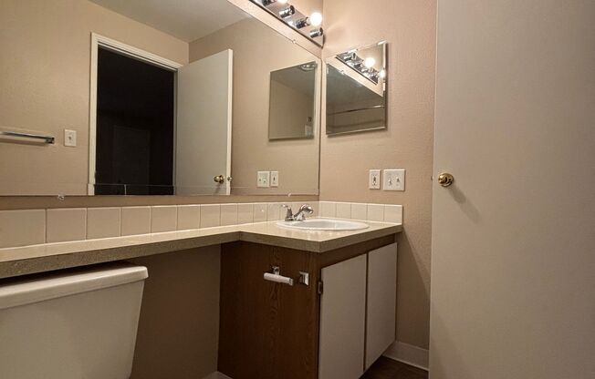 1 bed, 1 bath, 532 sqft, $1,400, Unit 238