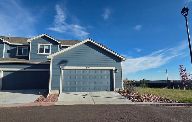 Townhouse For Rent - Wolf Ranch