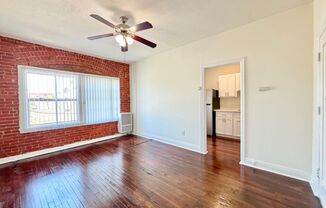 Studio, 1 bath, 415 sqft, $1,399, Unit 304