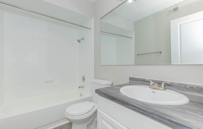 1 bed, 1 bath, 675 sqft, $1,325