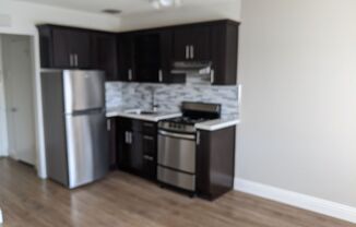 Studio, 1 bath, $1,595, Unit 12