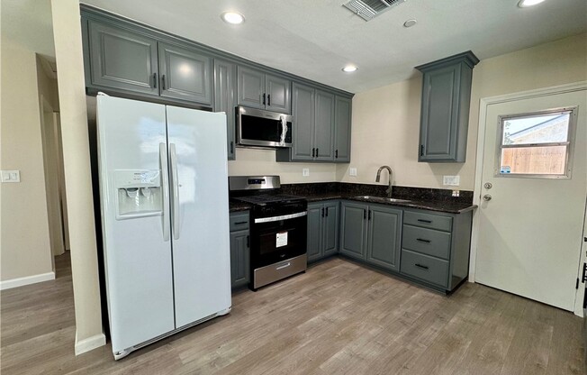 13931 AZTEC ST