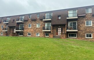 38 - Willow Dr