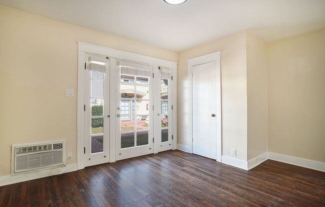 Torrey Arms Apartments | Historic Charm Meets Modern Living in Beautiful University Heights, San Diego