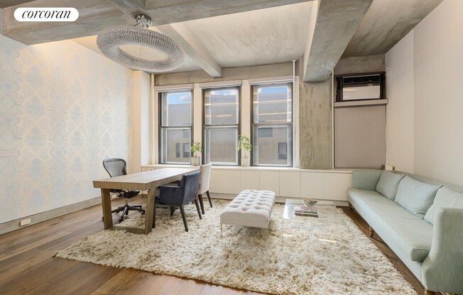 315 7 AVE