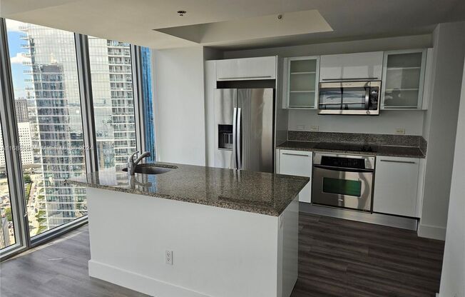 2 beds, 2 baths, 1,315 sqft, $4,650, Unit 888 Biscayne Blvd # 40-01 (A11688689)