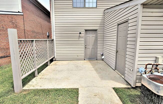 (RCH-33) RCH Brookline Properties