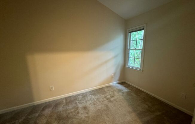 2 beds, 2.5 baths, $1,625, Unit Apt. 101