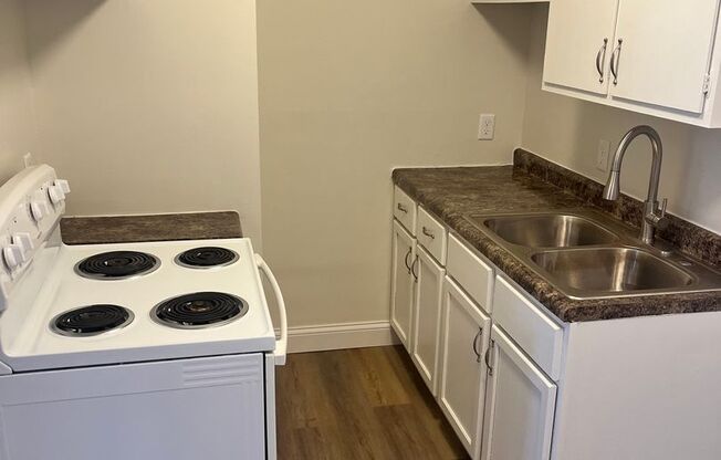 1 bed, 1 bath, 750 sqft, $1,095, Unit Unit 103