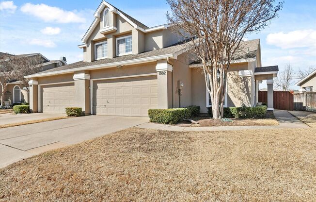 Beautifully Appointed 3-Bedroom Home Near It All!