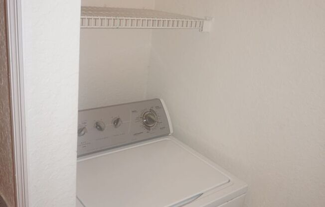 Spacious 2/2 In Visconti at Maitland Corner Unit with views of Lake