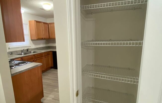 2 beds, 2 baths, 1,131 sqft, $1,425, Unit 2772-6