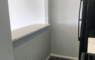 Studio, 1 bath, $1,190