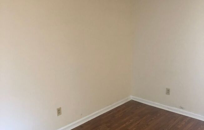 1 bed/1 bath in South Charlotte - Sharon Lakes!!