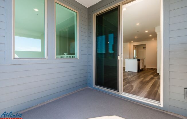 Newly Built Condo | Open Floor Plan | E.V. Outlet