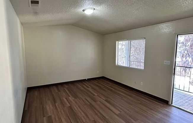 2 beds, 1 bath, 845 sqft, $1,195, Unit H