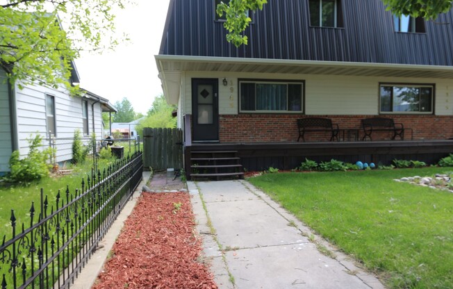 UTILITIES INCLUDED! Large 3 bed/ 1.5 bath on Demple Street