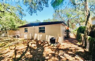 8723 N 48 ST