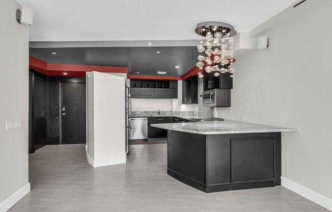 2 beds, 2 baths, $2,850, Unit #1911