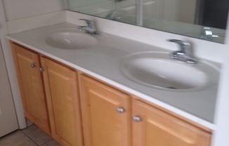 2 beds, 2 baths, 1,127 sqft, $2,306, Unit 4-0201