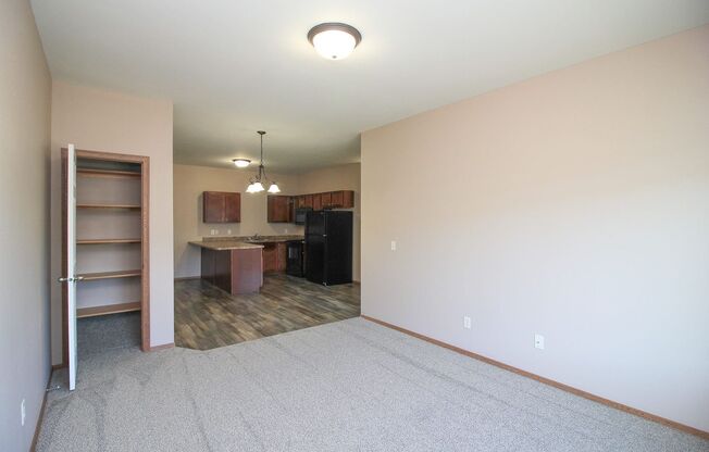 1 bed, 1 bath, 962 sqft, $1,155, Unit 4109-11
