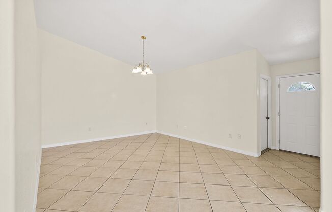 Spacious 3 Bedroom 2 Bath 1 Car Duplex in Pine Grove